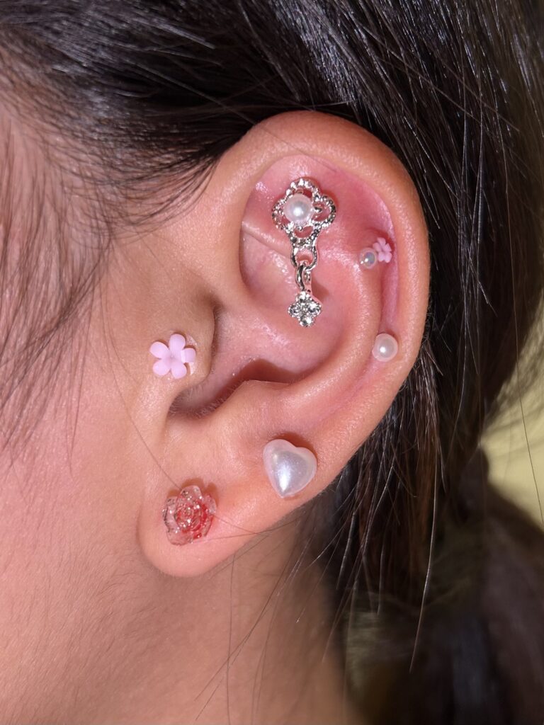 耳つぼジュエリー👂💎💓